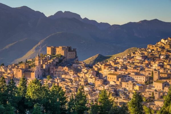 Caccamo. A concentrate of tastes and historical-natural beauties